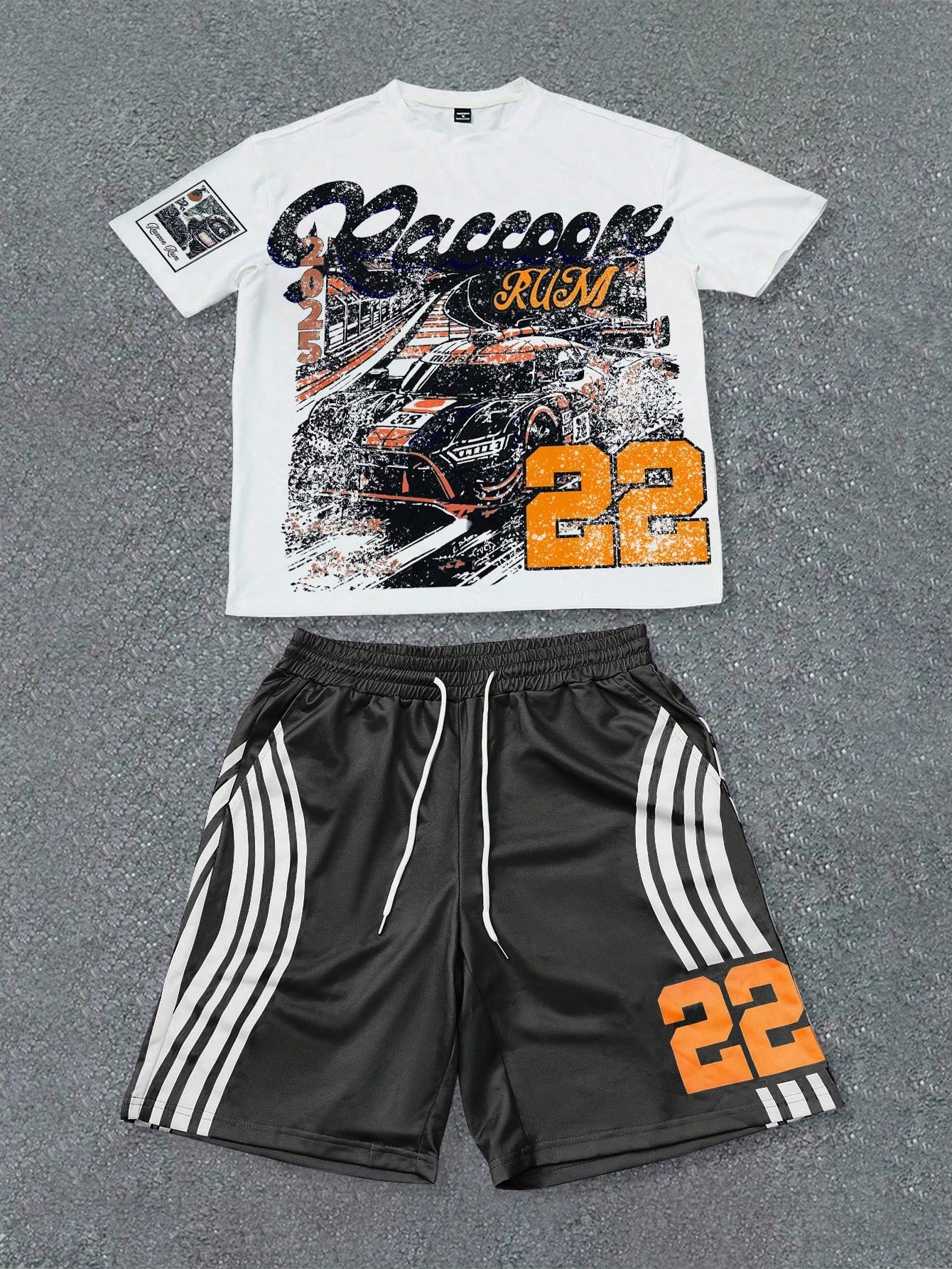 Street Fashion In China - 2026 Summer New Men's Short-Sleeved Shorts