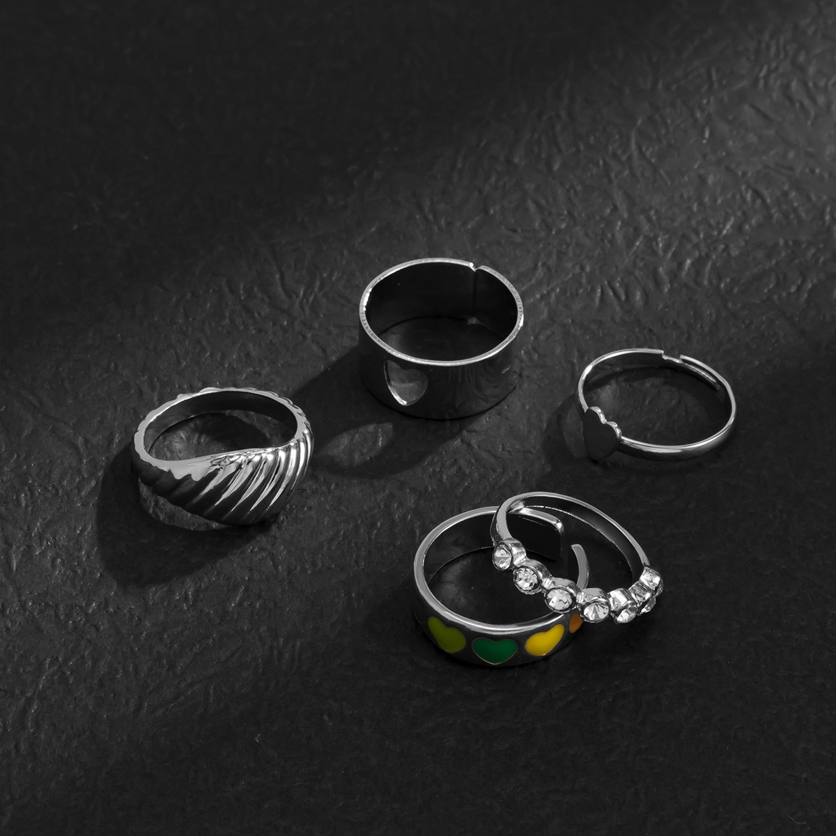 Fashion Personality Men's Hear - Street Fashion Rings 评论和价格