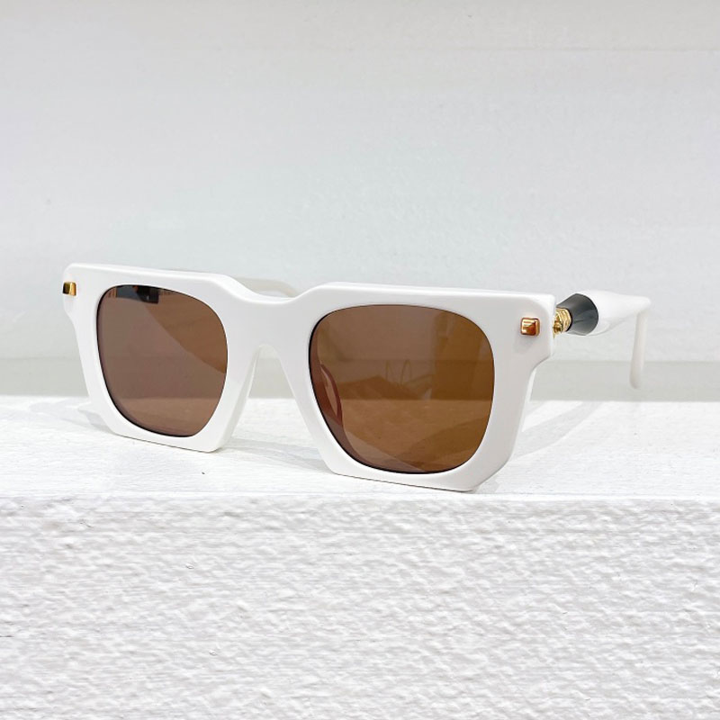 Maske J3 Big Square Germany St - Street Fashion Germany 评论和价格
