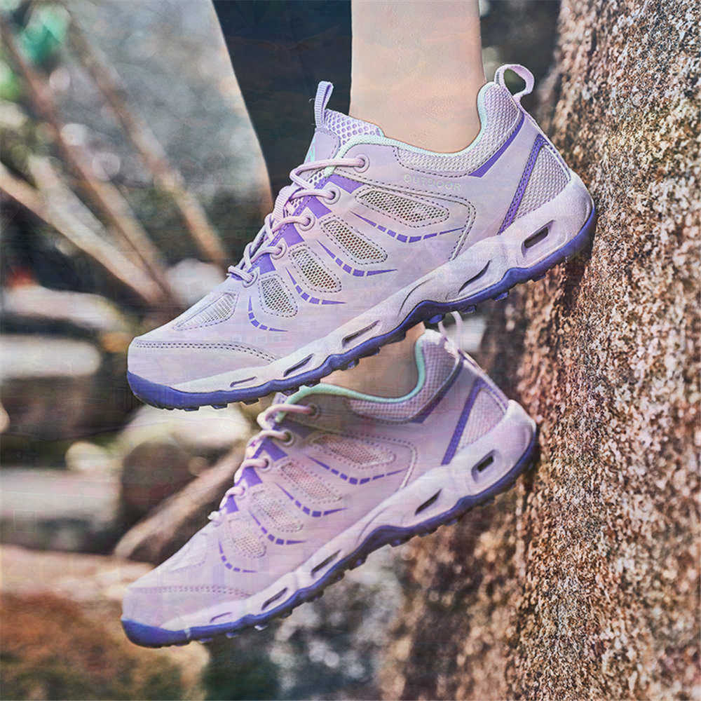 Sumer Round Tip Silver Sneaker - Guangzhou Street Fashion 评论和价格
